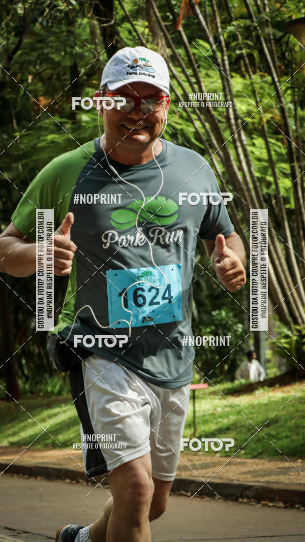 Buy your photos of the eventPark Run on Fotop