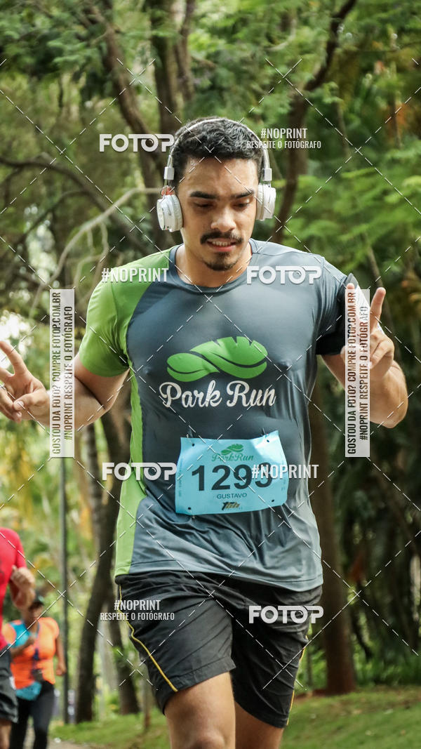 Buy your photos of the eventPark Run on Fotop
