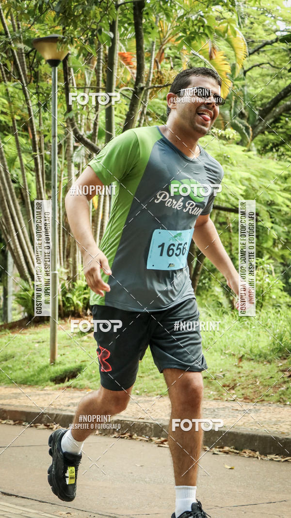 Buy your photos of the eventPark Run on Fotop