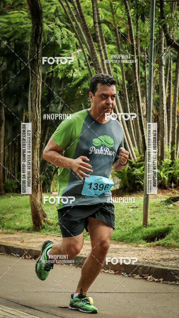 Buy your photos of the eventPark Run on Fotop
