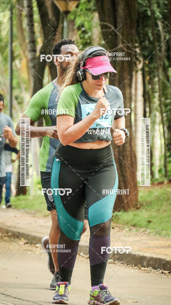 Buy your photos of the eventPark Run on Fotop