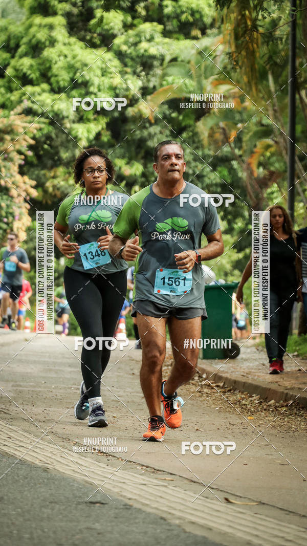 Buy your photos of the eventPark Run on Fotop