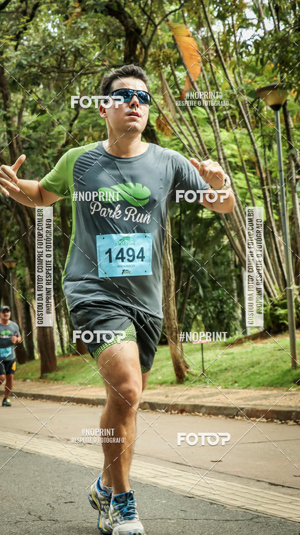 Buy your photos of the eventPark Run on Fotop