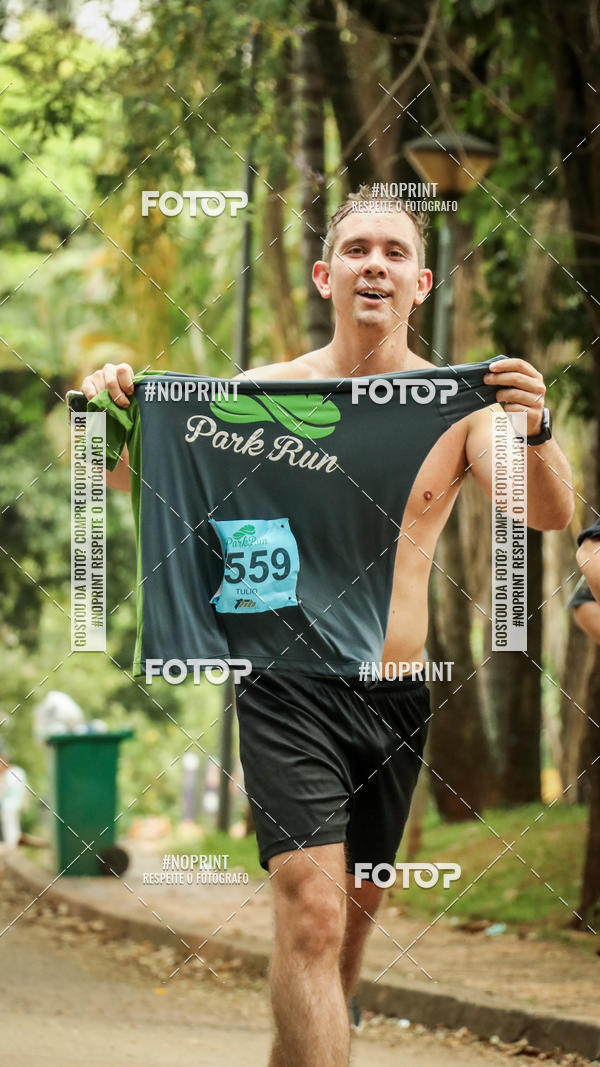 Buy your photos of the eventPark Run on Fotop