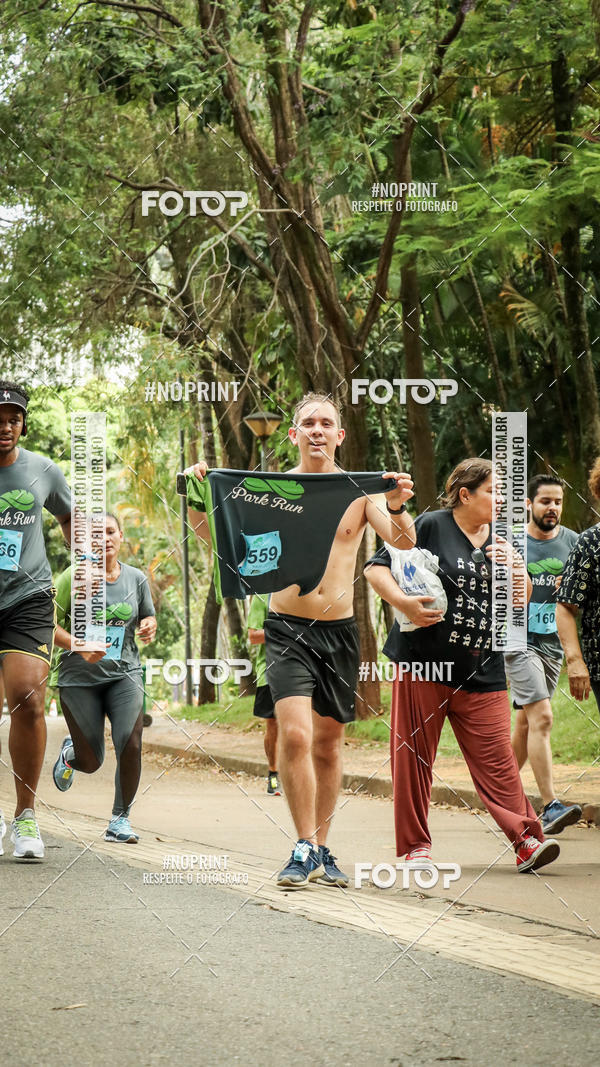 Buy your photos of the eventPark Run on Fotop