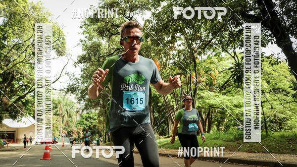 Buy your photos of the eventPark Run on Fotop