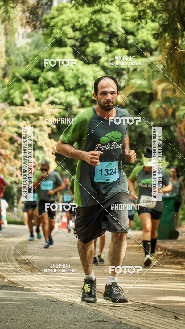 Buy your photos of the eventPark Run on Fotop