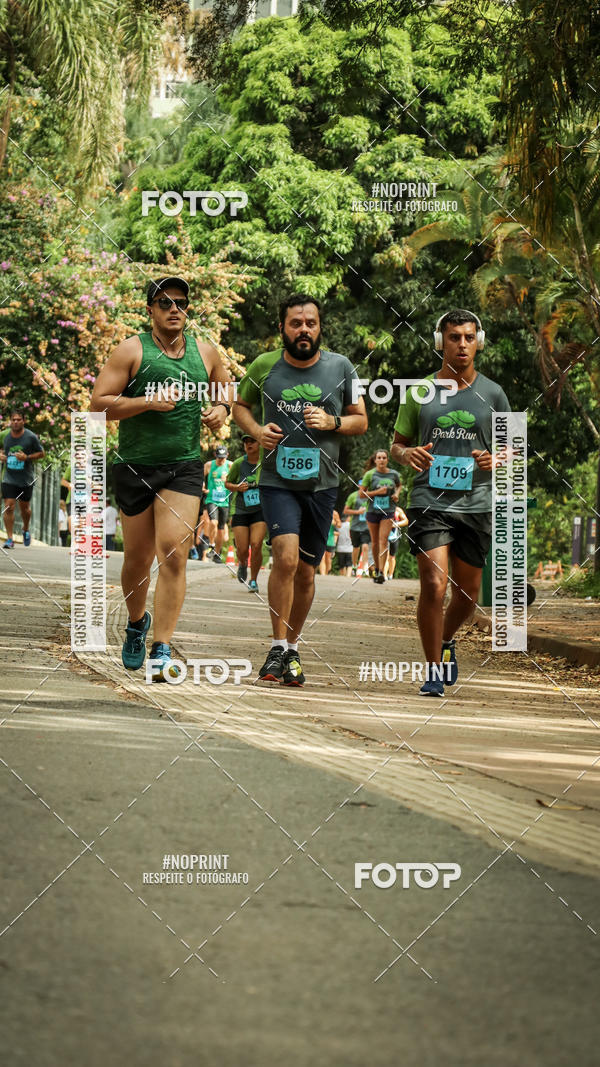 Buy your photos of the eventPark Run on Fotop