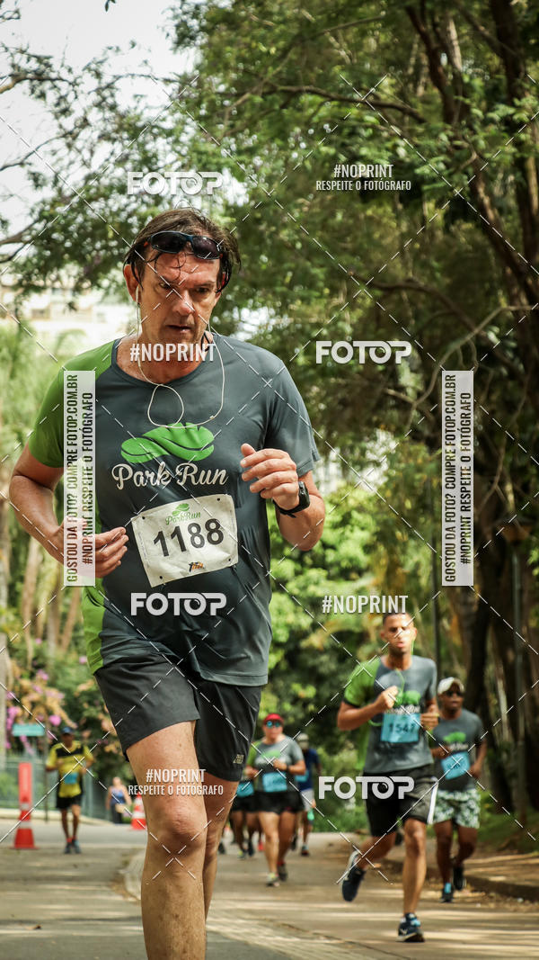 Buy your photos of the eventPark Run on Fotop