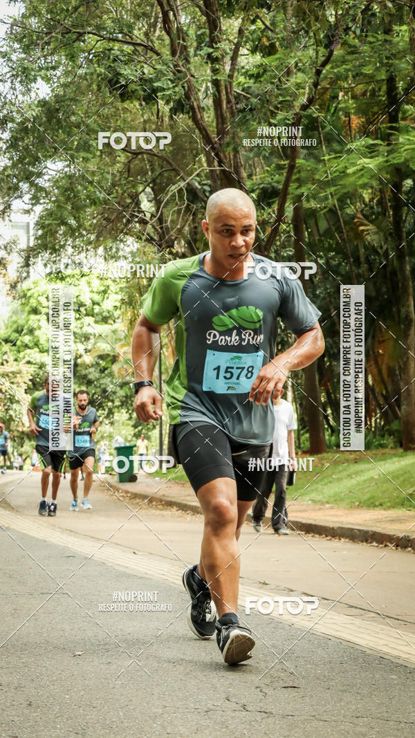 Buy your photos of the eventPark Run on Fotop