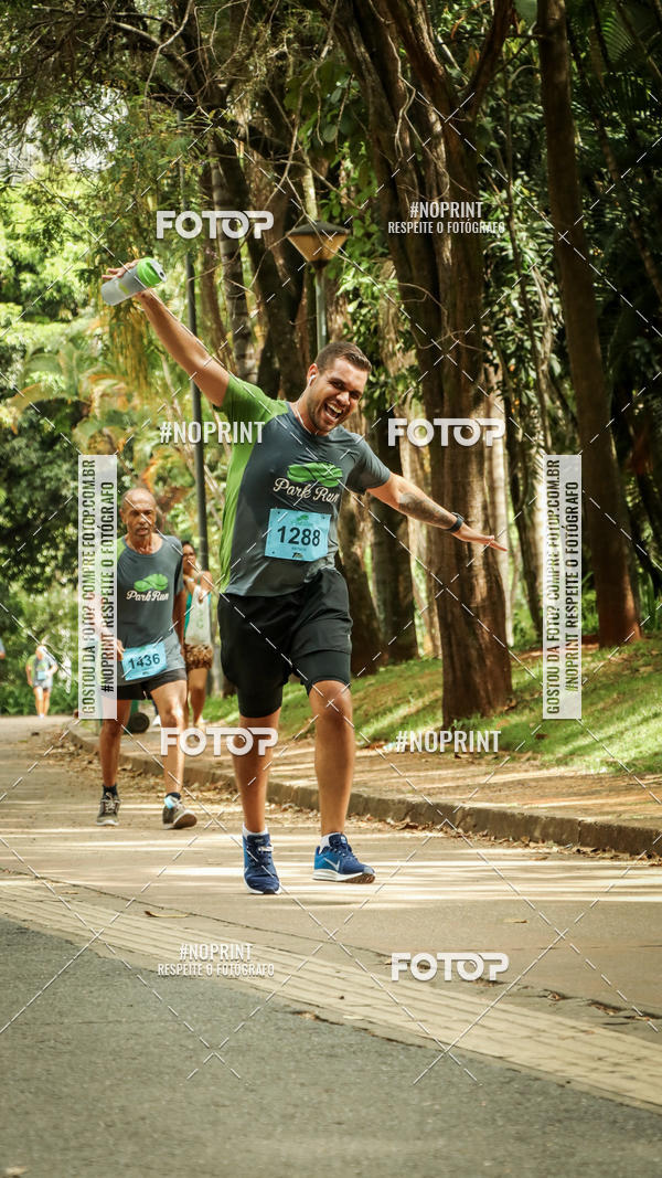 Buy your photos of the eventPark Run on Fotop