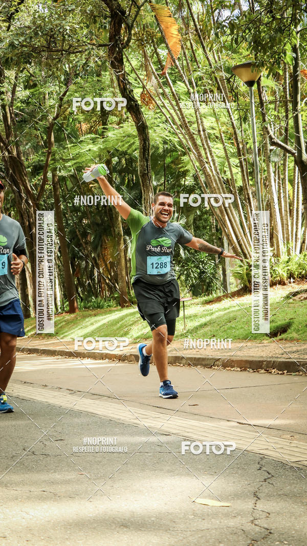 Buy your photos of the eventPark Run on Fotop