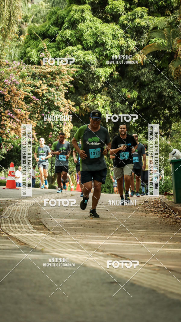 Buy your photos of the eventPark Run on Fotop