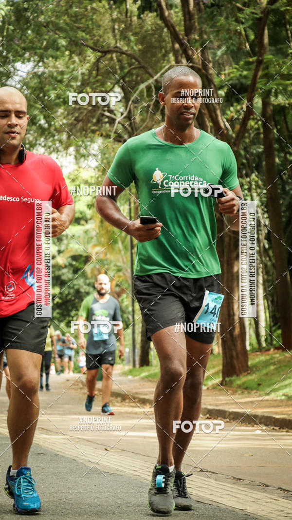 Buy your photos of the eventPark Run on Fotop