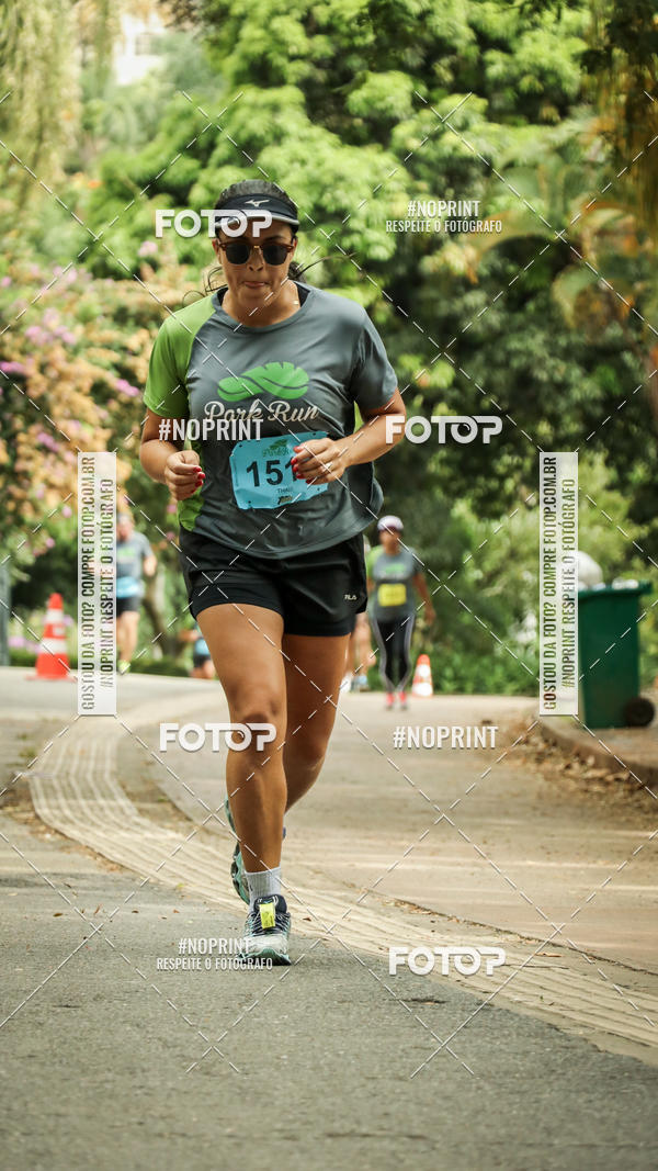 Buy your photos of the eventPark Run on Fotop