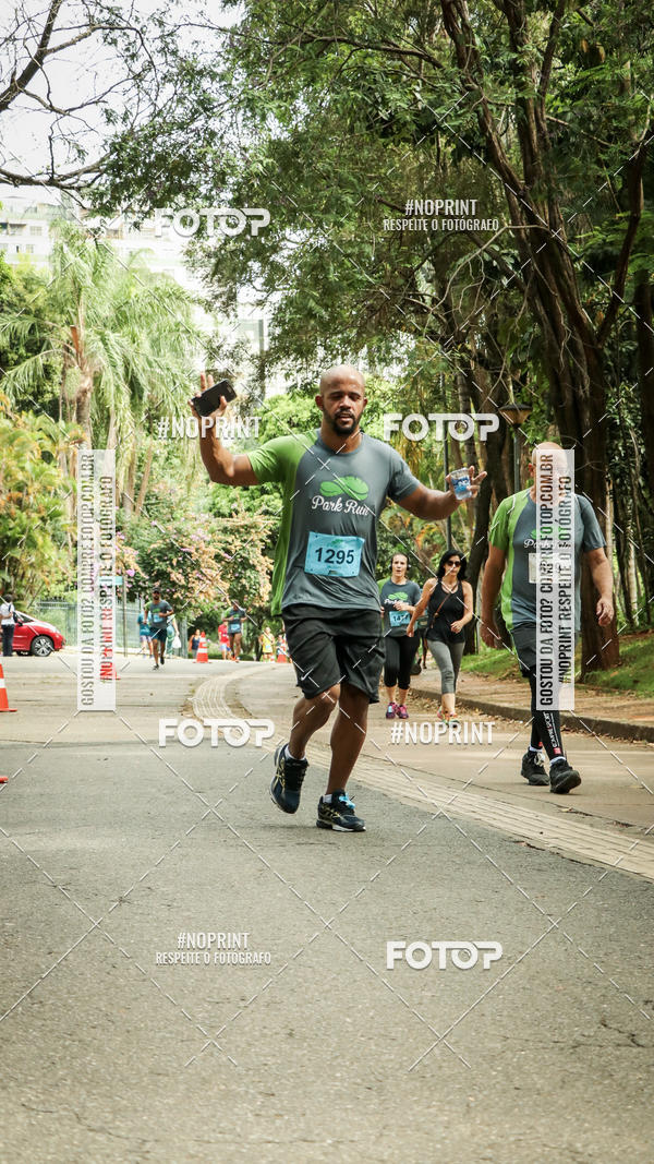 Buy your photos of the eventPark Run on Fotop