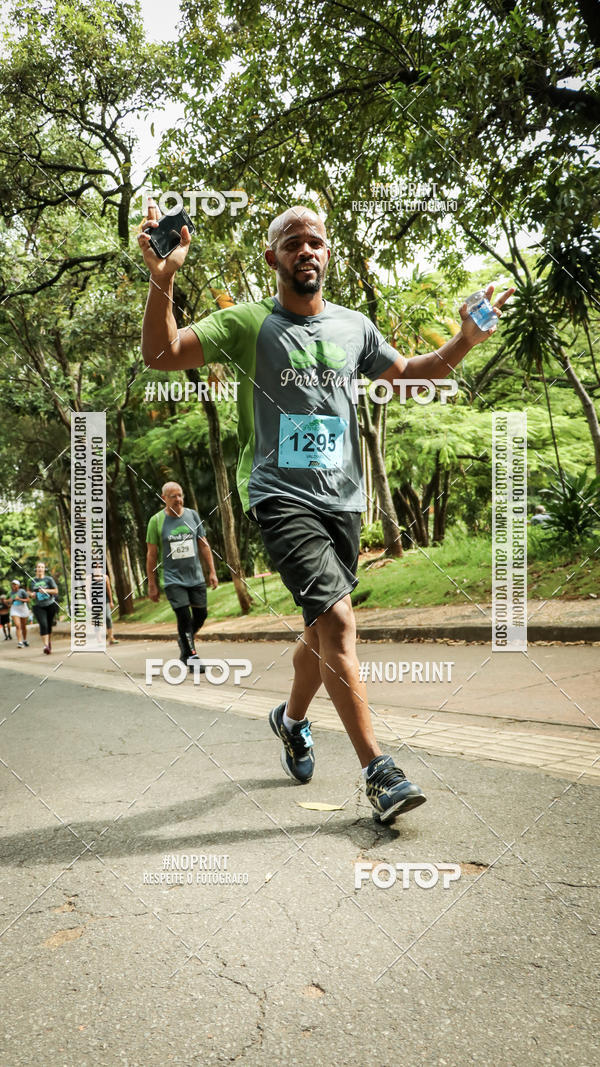 Buy your photos of the eventPark Run on Fotop