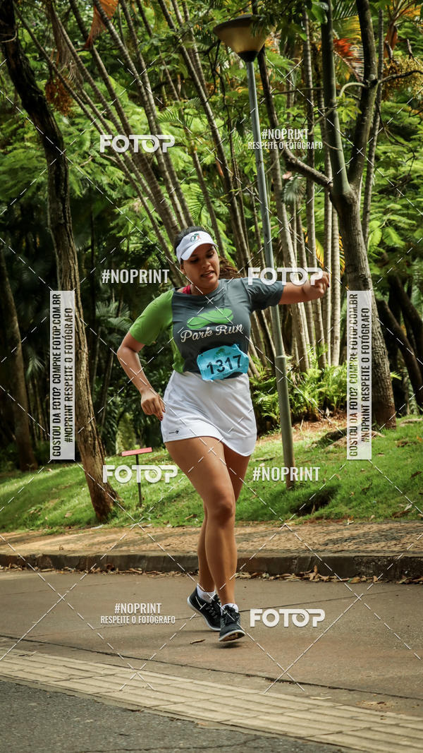 Buy your photos of the eventPark Run on Fotop