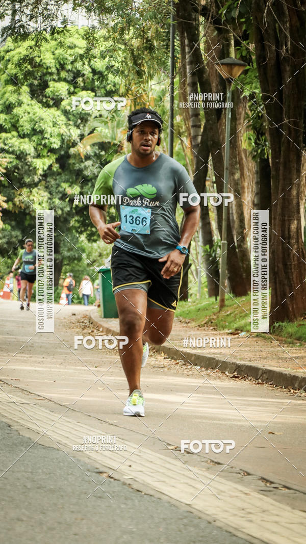 Buy your photos of the eventPark Run on Fotop