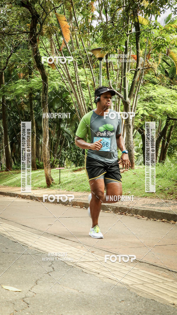 Buy your photos of the eventPark Run on Fotop