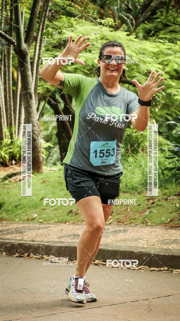 Buy your photos of the eventPark Run on Fotop