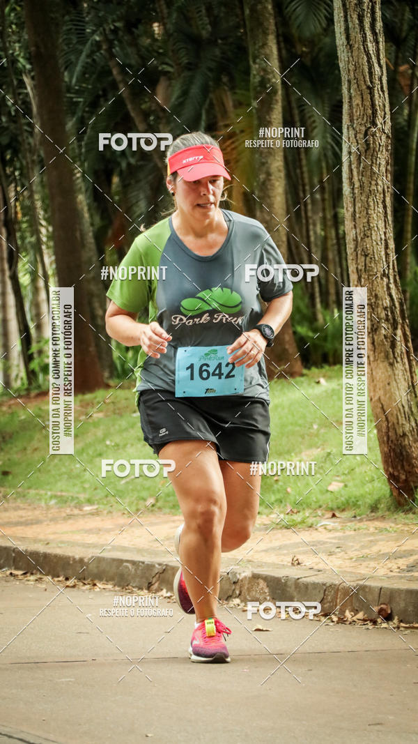 Buy your photos of the eventPark Run on Fotop