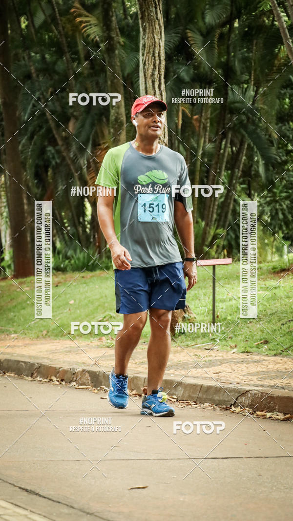 Buy your photos of the eventPark Run on Fotop