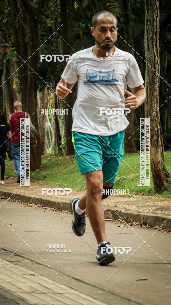 Buy your photos of the eventPark Run on Fotop