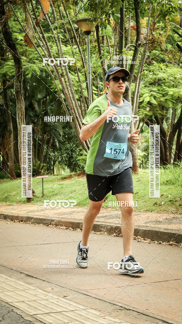 Buy your photos of the eventPark Run on Fotop