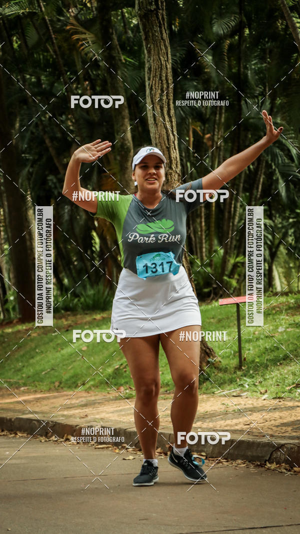 Buy your photos of the eventPark Run on Fotop