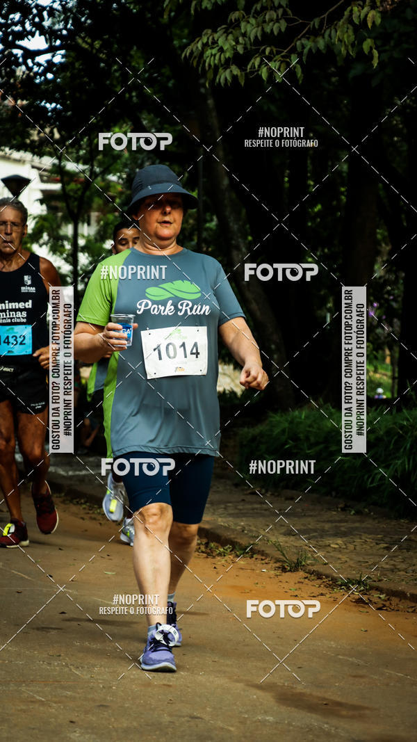 Buy your photos of the eventPark Run on Fotop