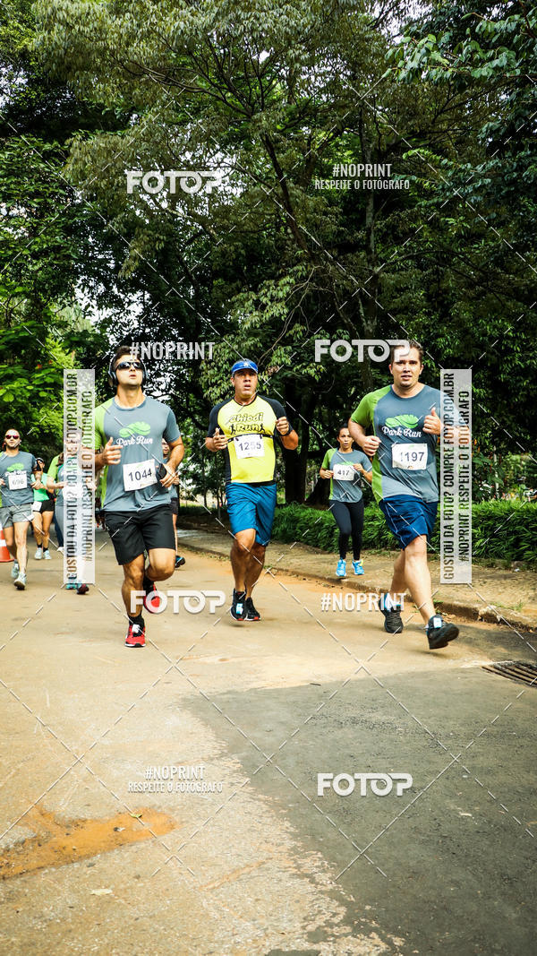 Buy your photos of the eventPark Run on Fotop