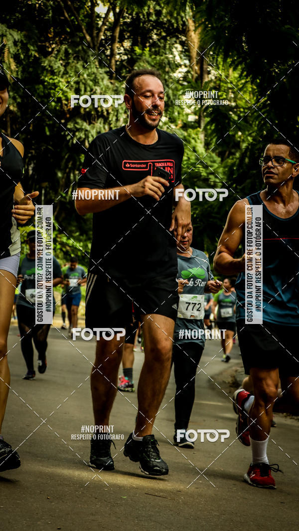 Buy your photos of the eventPark Run on Fotop