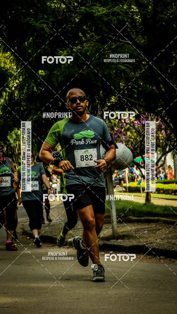 Buy your photos of the eventPark Run on Fotop