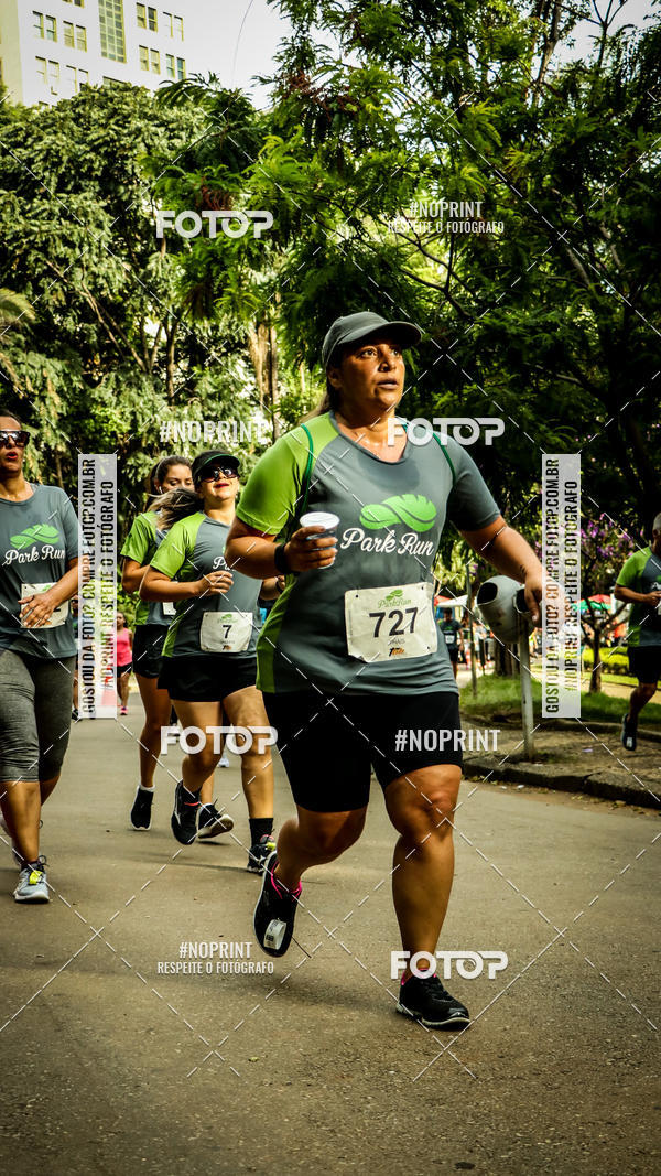 Buy your photos of the eventPark Run on Fotop