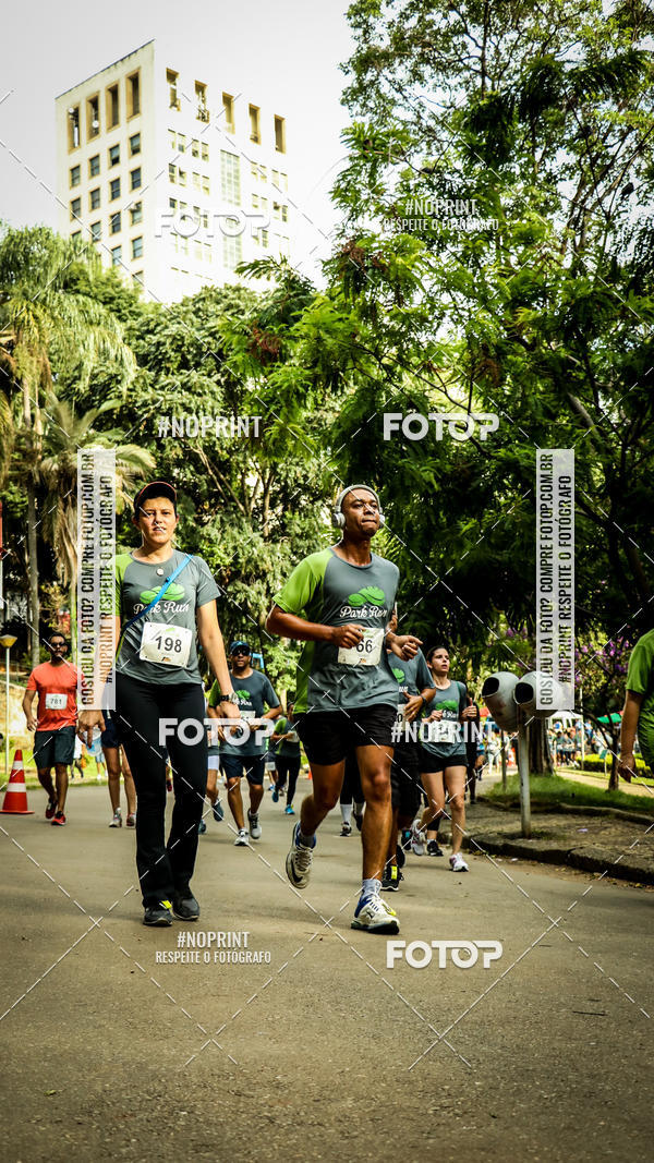 Buy your photos of the eventPark Run on Fotop