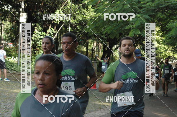 Buy your photos of the eventPark Run on Fotop