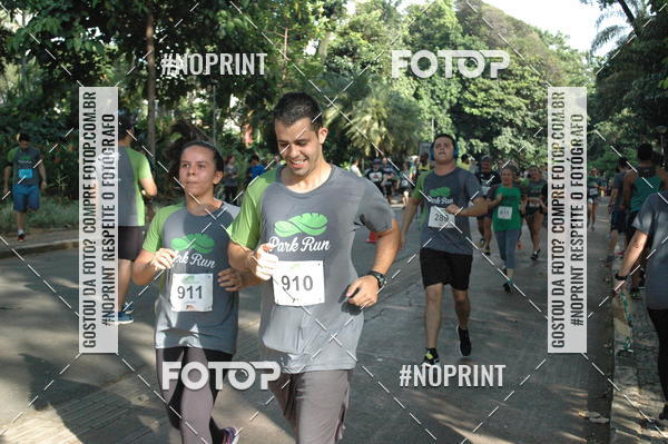 Buy your photos of the eventPark Run on Fotop