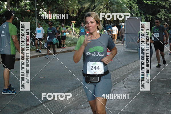 Buy your photos of the eventPark Run on Fotop