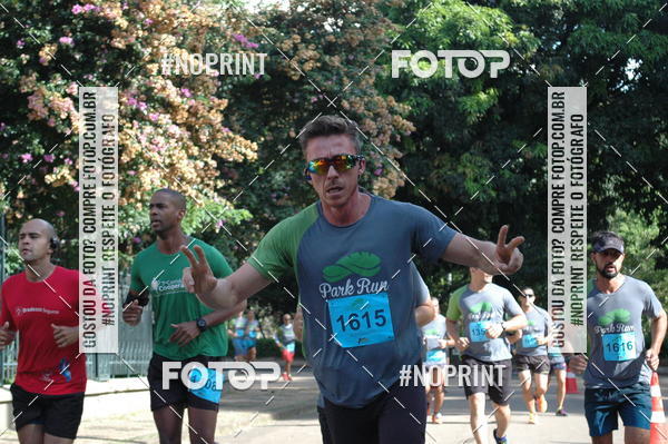 Buy your photos of the eventPark Run on Fotop