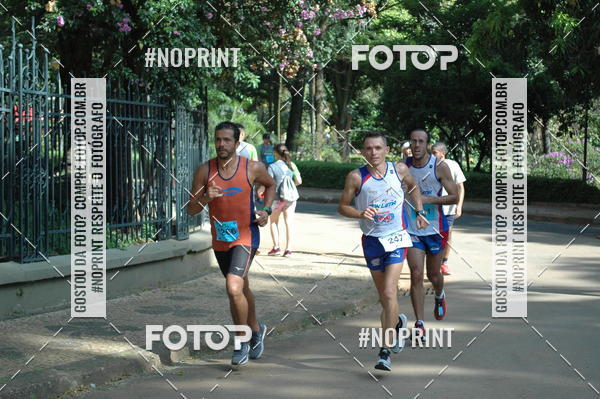 Buy your photos of the eventPark Run on Fotop
