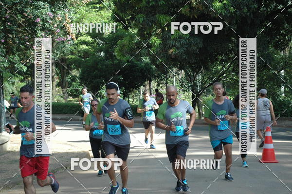Buy your photos of the eventPark Run on Fotop