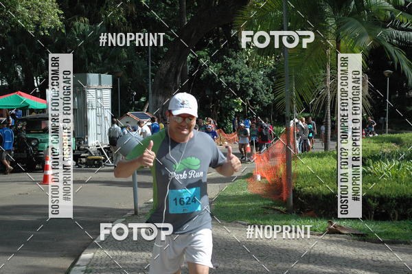 Buy your photos of the eventPark Run on Fotop