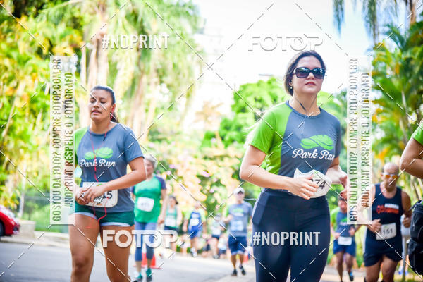 Buy your photos of the eventPark Run on Fotop