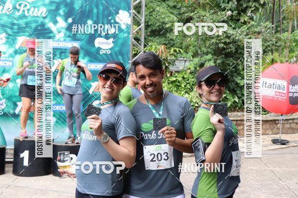 Buy your photos of the eventPark Run on Fotop