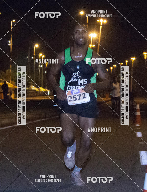 Buy your photos of the eventCupid's Run Night Run on Fotop