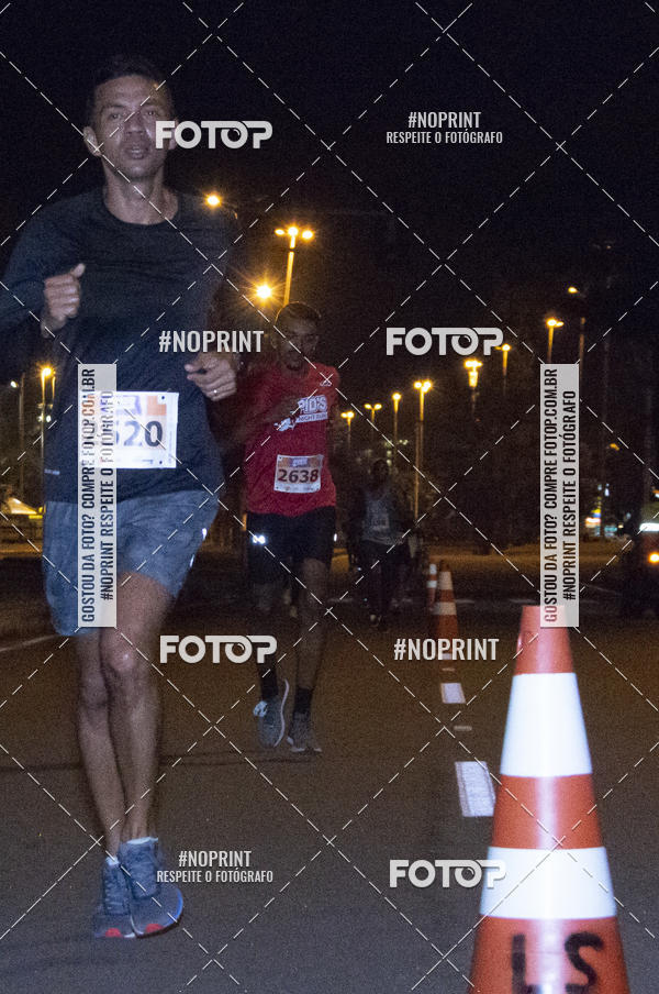 Buy your photos of the eventCupid's Run Night Run on Fotop