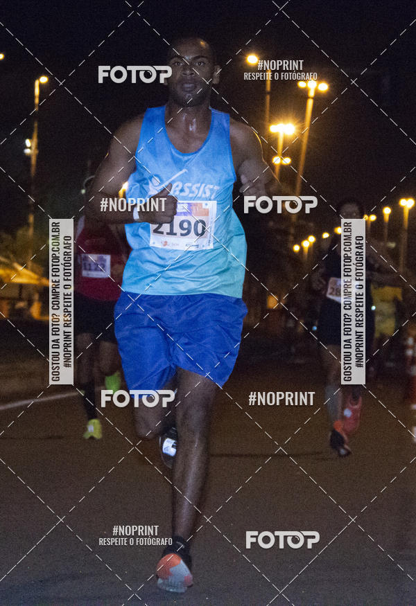 Buy your photos of the eventCupid's Run Night Run on Fotop