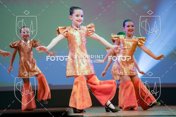 Buy your photos of the eventBelieve New York 2018 on Fotop