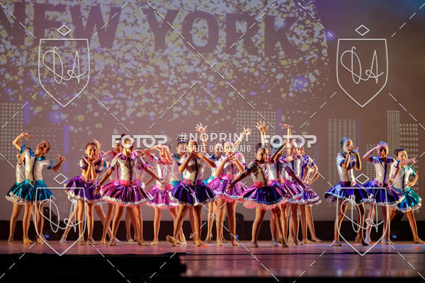 Buy your photos of the eventBelieve New York 2018 on Fotop